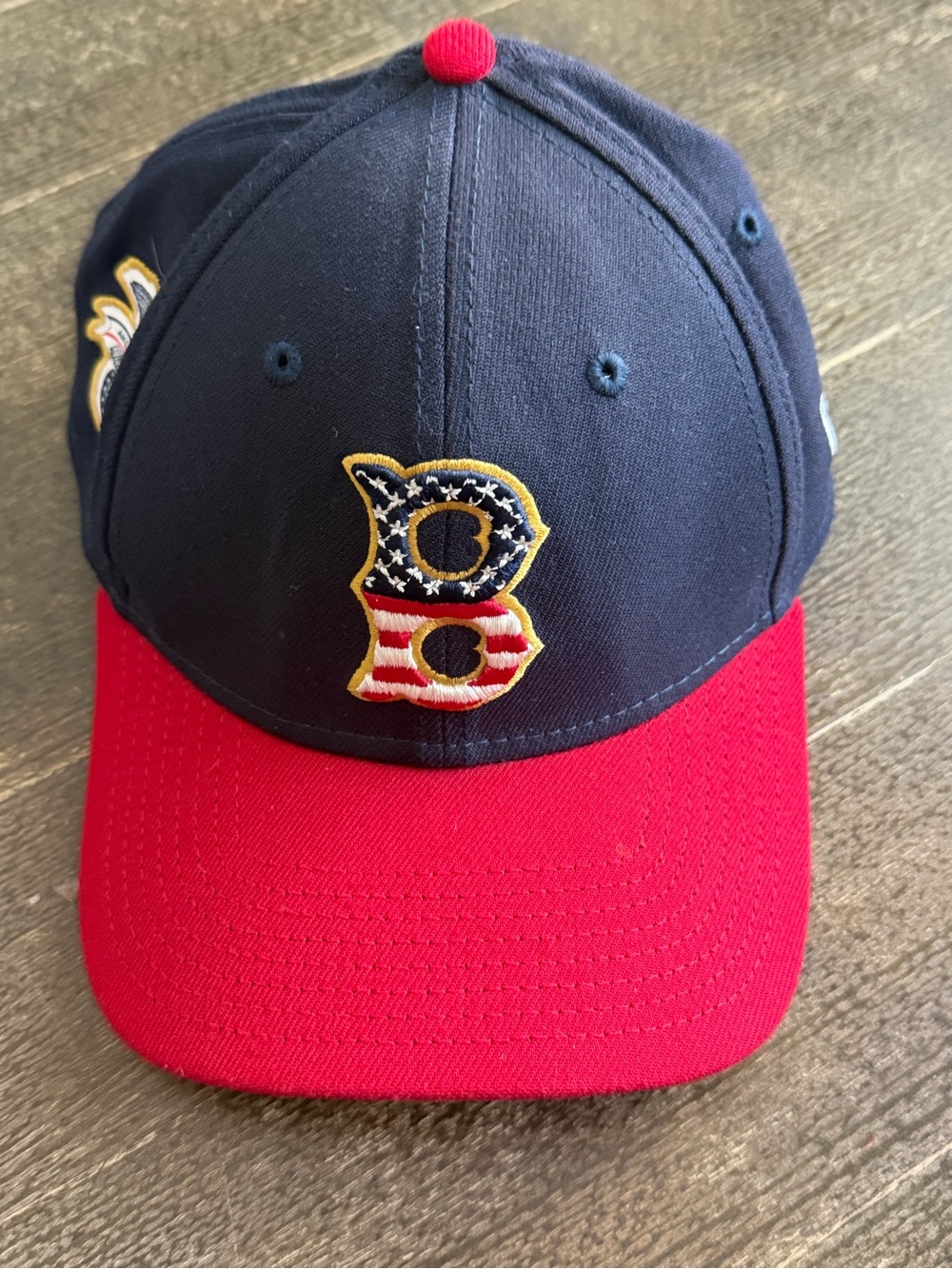 Boston Red Sox New Era Navy and Red Baseball Cap with Flag Patch M/L